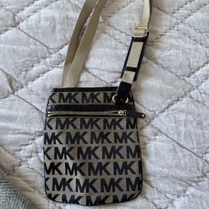 Vintage Y2K Michael Kors Cross Body Bag